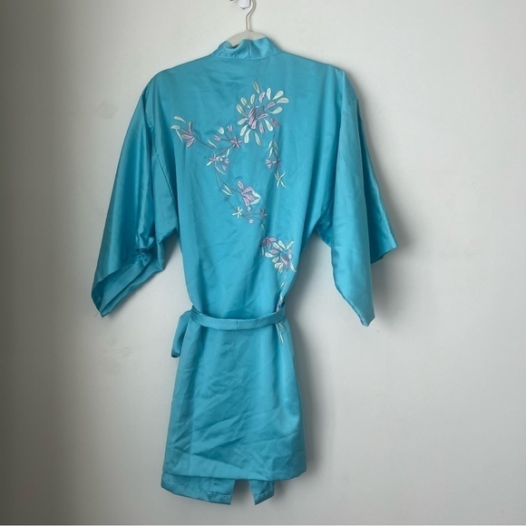 Vintage 90s Elyse of California Blue Satin Floral Embroidered Robe S - Picture 3 of 3